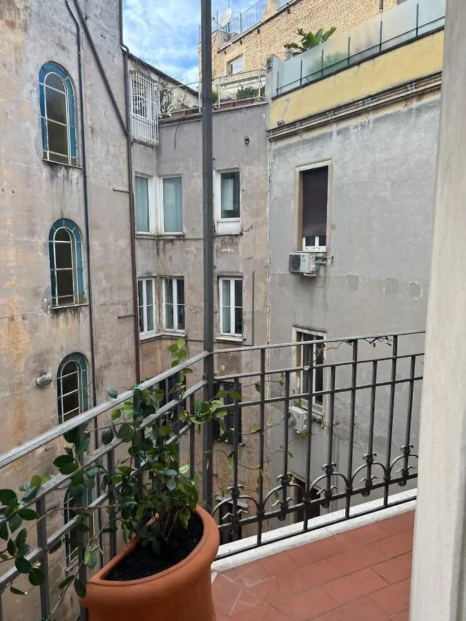 Lc Grandtour Calamatta Rome 0*,