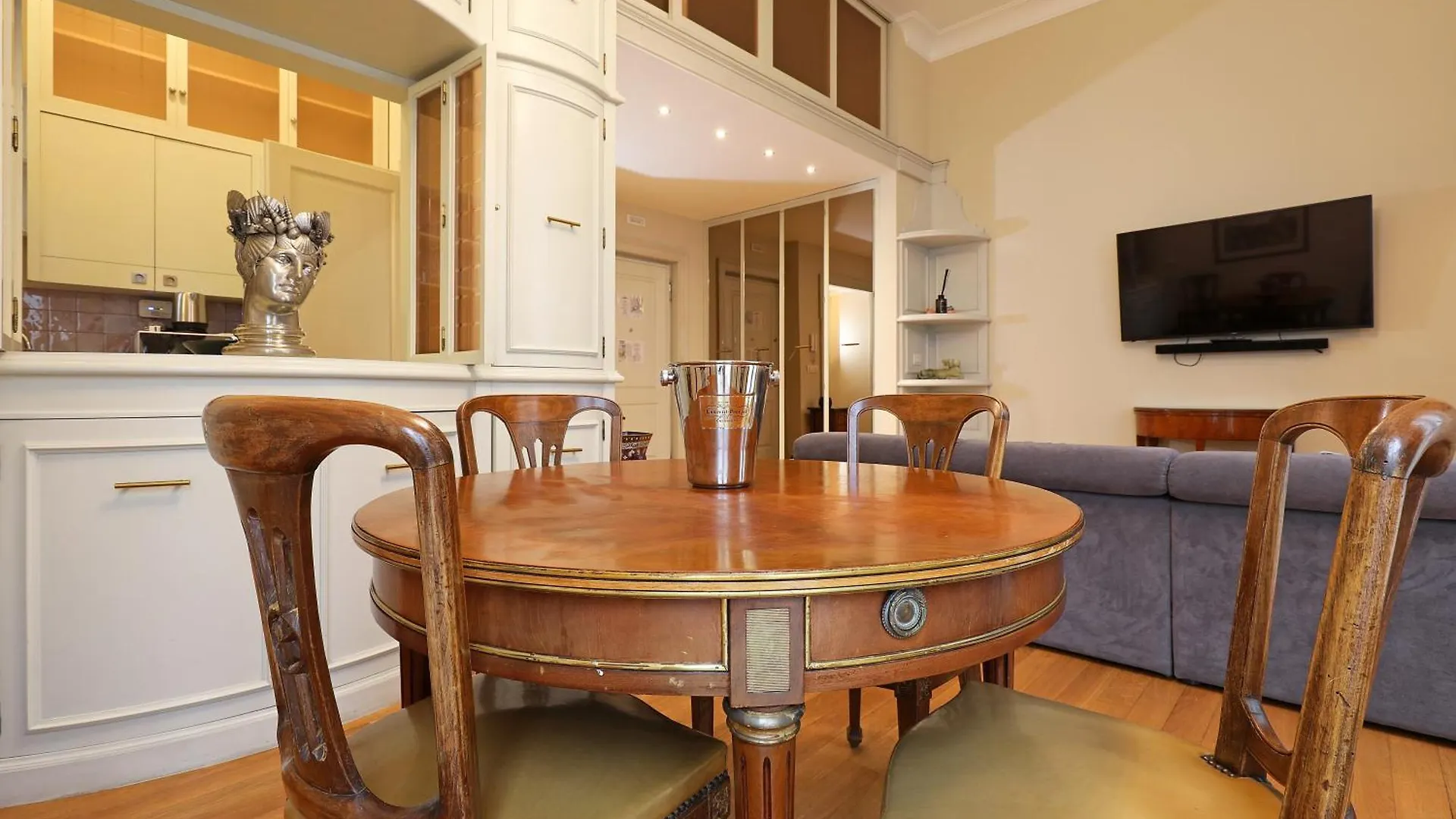 Lc Grandtour Calamatta Rome Apartment